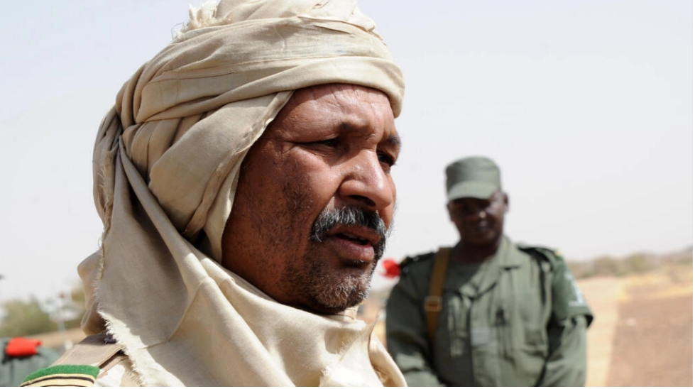 El Hadj Ag Gamou, général de l’armée malienne et acteur clé de l’organisation touareg d’autodéfense de la tribu Imghmad et alliés (Gatia), a appelé les jeunes Touaregs du Mali et de l’étranger à se précipiter à Gao pour sauvegarder la ville des attaques islamiques. Les djihadistes d’État du Grand Sahara (EIGS).